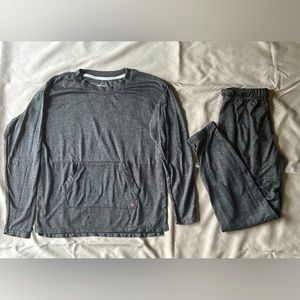 Cuddl Duds pajama set